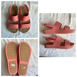 Reef Women's Sz 8 Water Vista slingback strap sandals PVC Free Sunset Coral NWOT